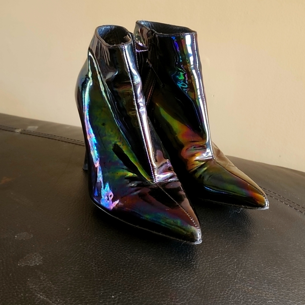 GUC Stuart Weitzman Booties